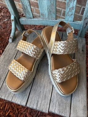Dune London Lorris Women's 10/40 Metallic Gold Woven Strap Platform Sandals